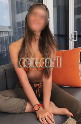קטן קומה, מספק עילית שירותי ליווי חומרי נפץ